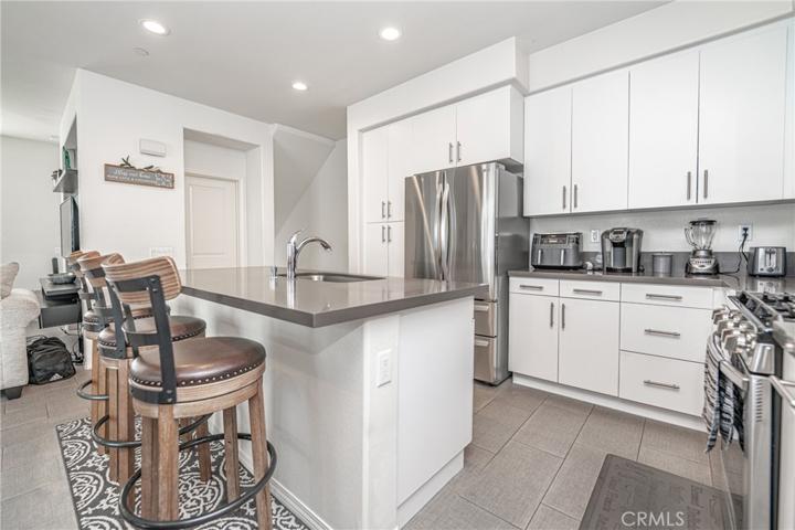8134 3rd Street Unit 108, Downey, California 90241
