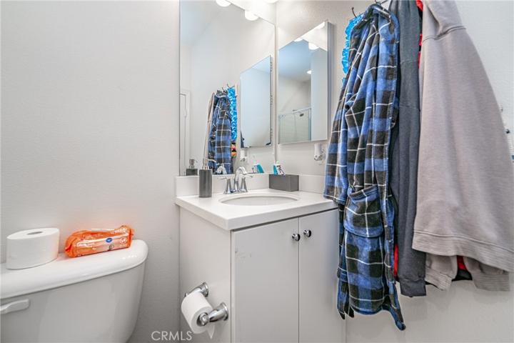 8134 3rd Street Unit 108, Downey, California 90241