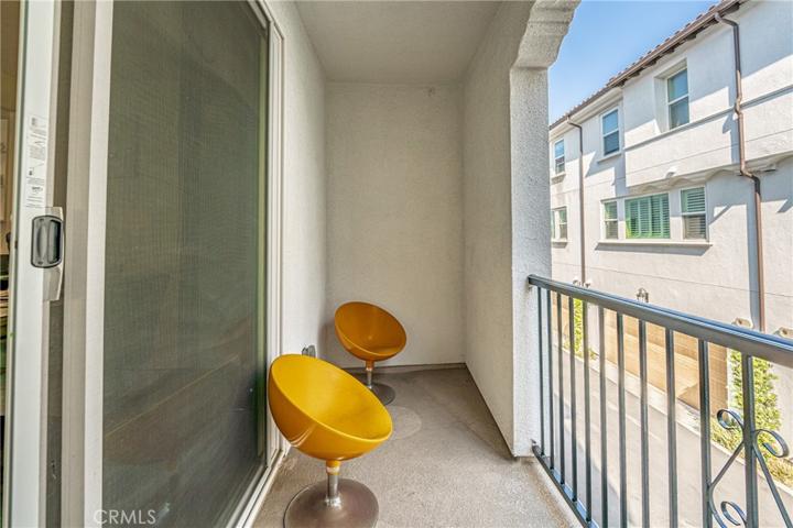8134 3rd Street Unit 108, Downey, California 90241