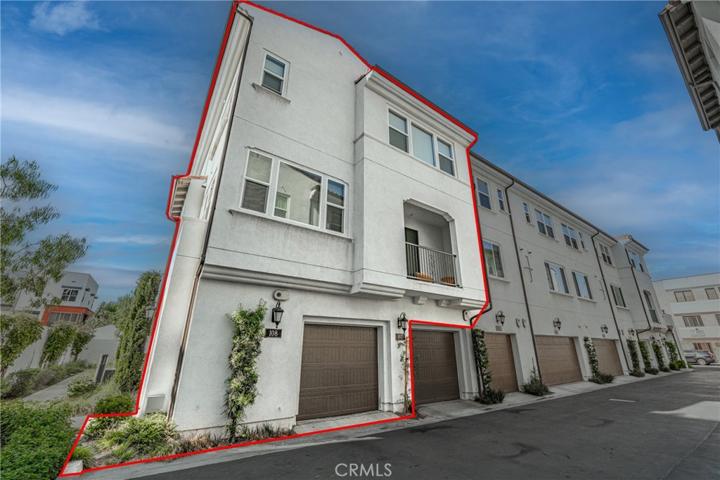 8134 3rd Street Unit 108, Downey, California 90241