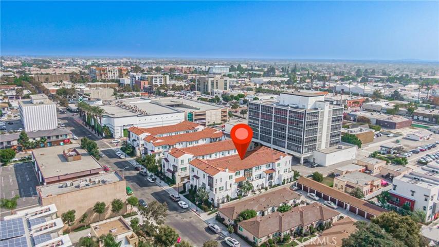 8134 3rd Street Unit 108, Downey, California 90241