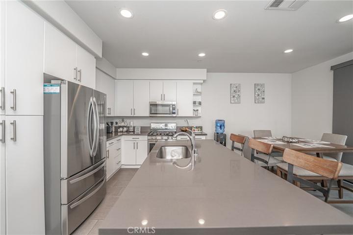 8134 3rd Street Unit 108, Downey, California 90241