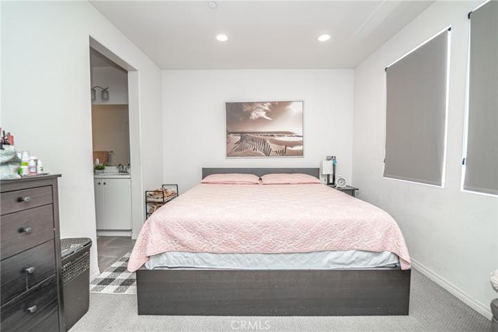 8134 3rd Street Unit 108, Downey, California 90241