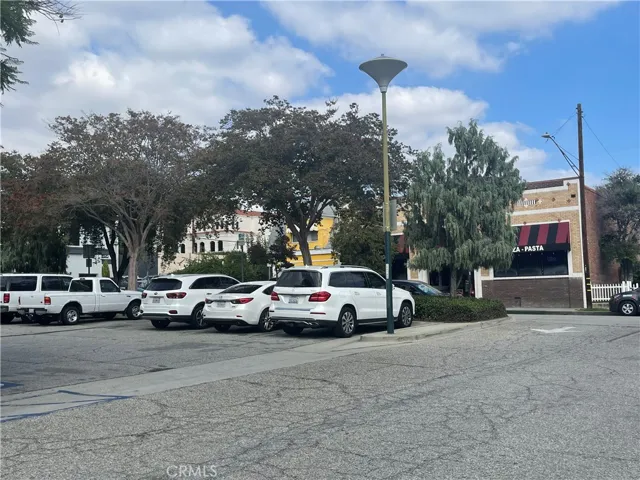 7037 Bright Avenue, Whittier, California 90602