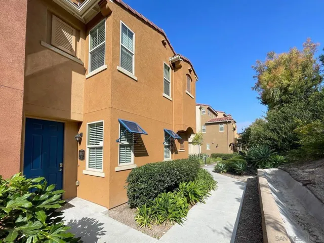 1862 Hazel Court Unit 11, Chula Vista, California 91913