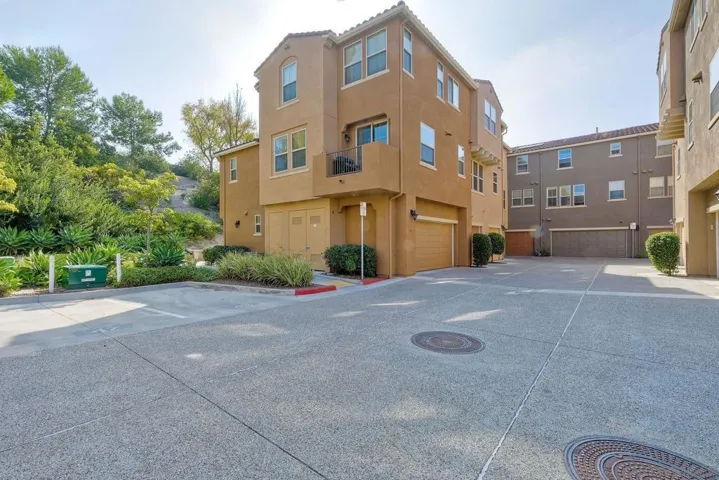 1862 Hazel Court Unit 11, Chula Vista, California 91913