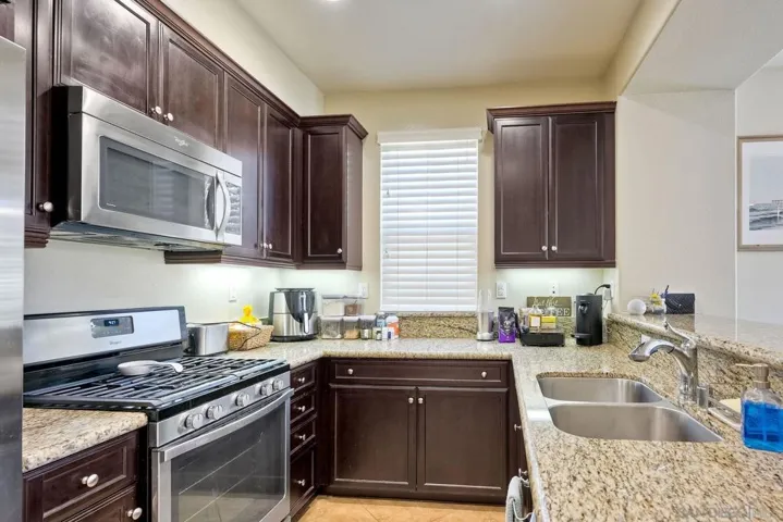 1862 Hazel Court Unit 11, Chula Vista, California 91913