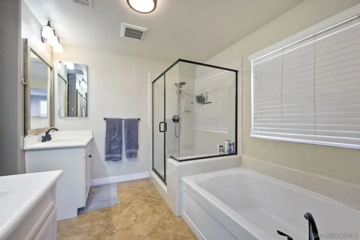1862 Hazel Court Unit 11, Chula Vista, California 91913