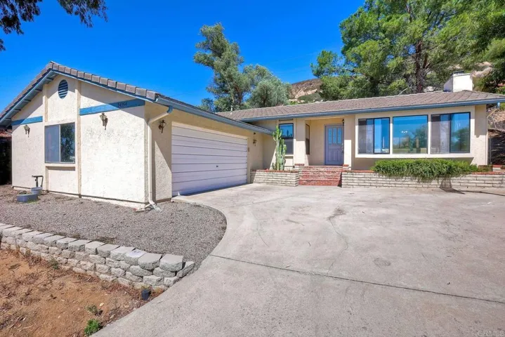 24354 Rutherford Rd, Ramona, California 92065