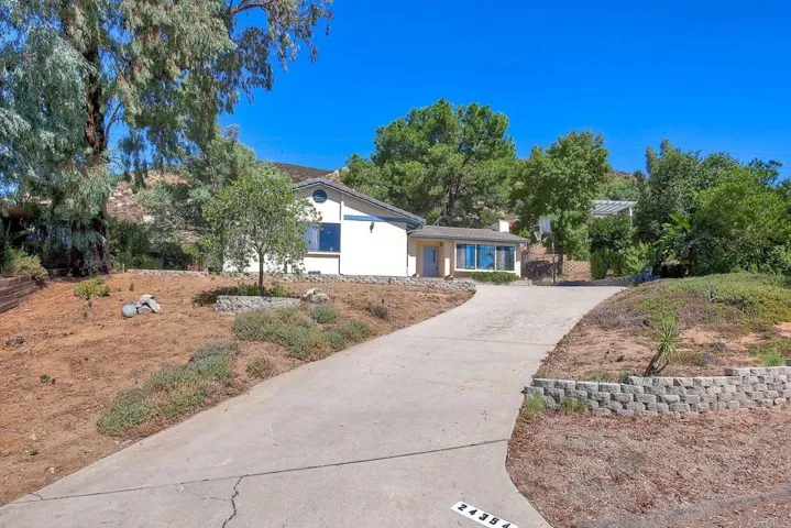 24354 Rutherford Rd, Ramona, California 92065