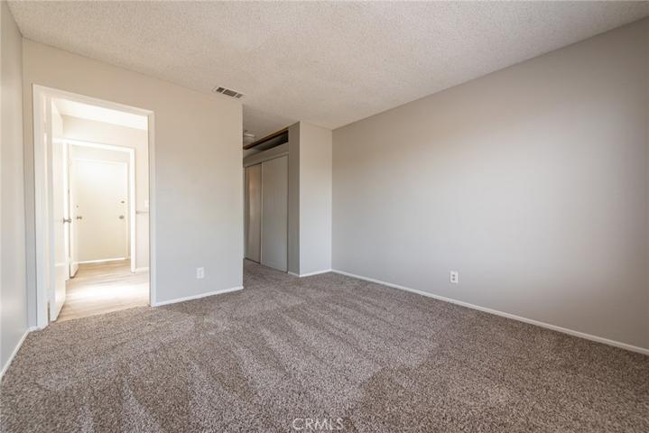 Front bedroom. Different view