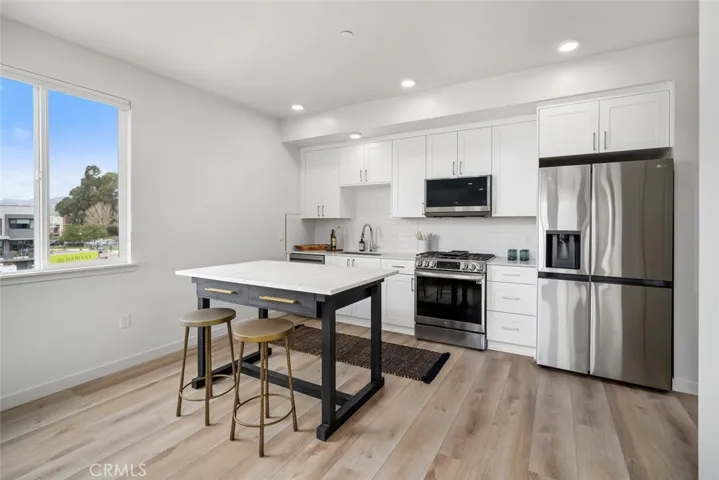2475 Victoria Avenue 209, San Luis Obispo, California 93401