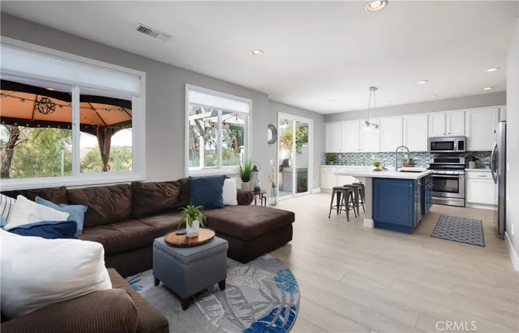 11 Wayfaire, Rancho Santa Margarita, California 92688