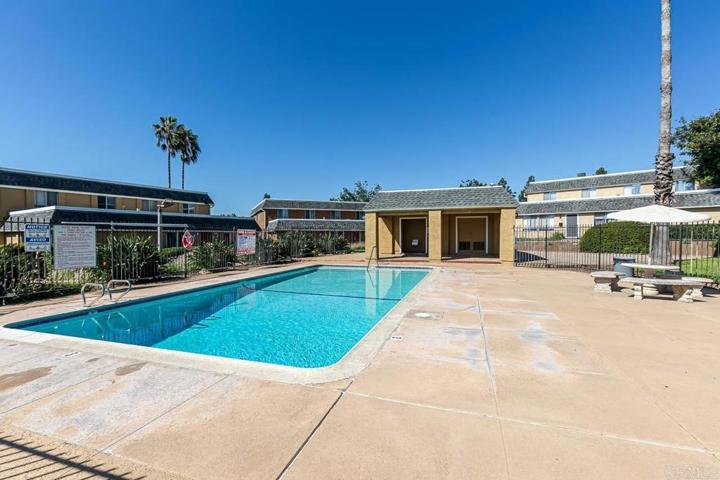 1191 Madera Ln, Vista, California 92084