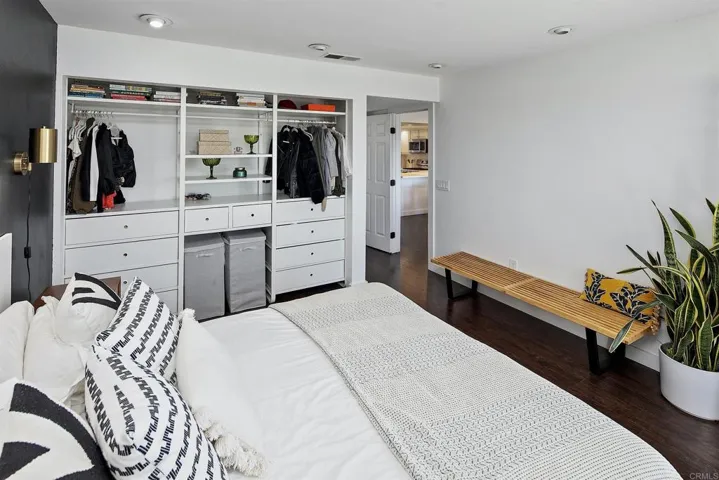 193 Mangano Circle, Encinitas, California 92024