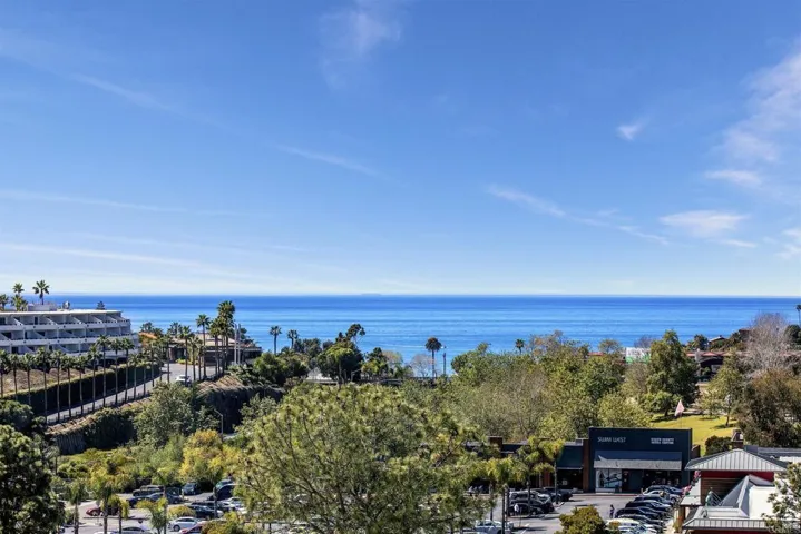 193 Mangano Circle, Encinitas, California 92024