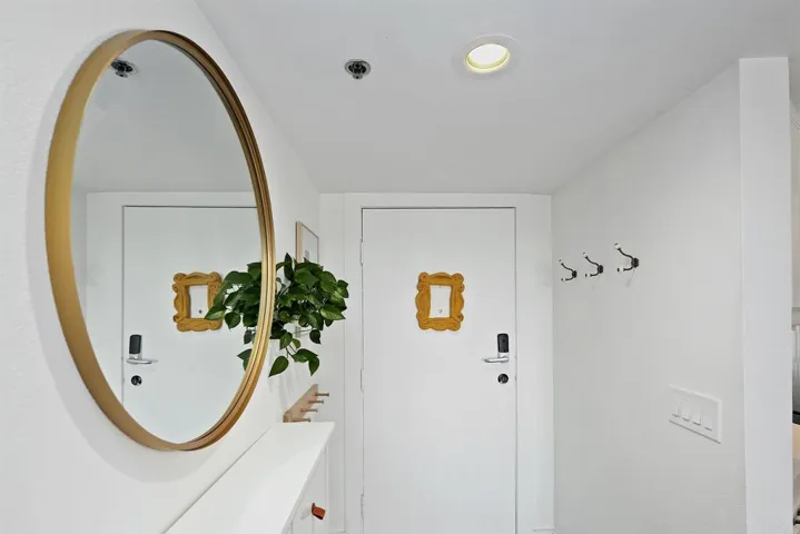 193 Mangano Circle, Encinitas, California 92024