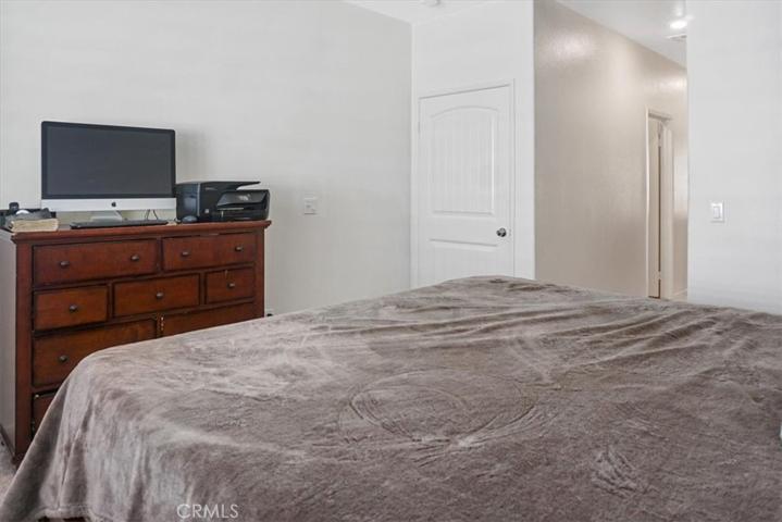29475 Mesquite Way, Winchester, California 92596