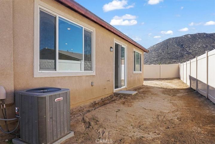 29475 Mesquite Way, Winchester, California 92596