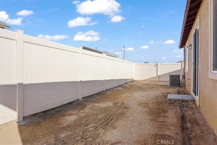 29475 Mesquite Way, Winchester, California 92596