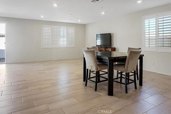 29475 Mesquite Way, Winchester, California 92596