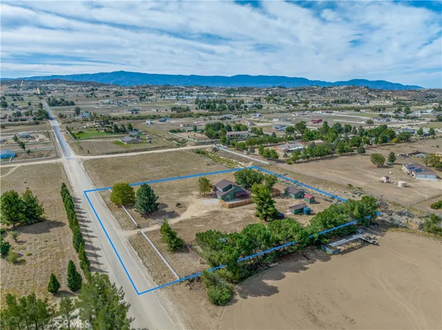 40565 Lake Riverside Drive, Aguanga, California 92536