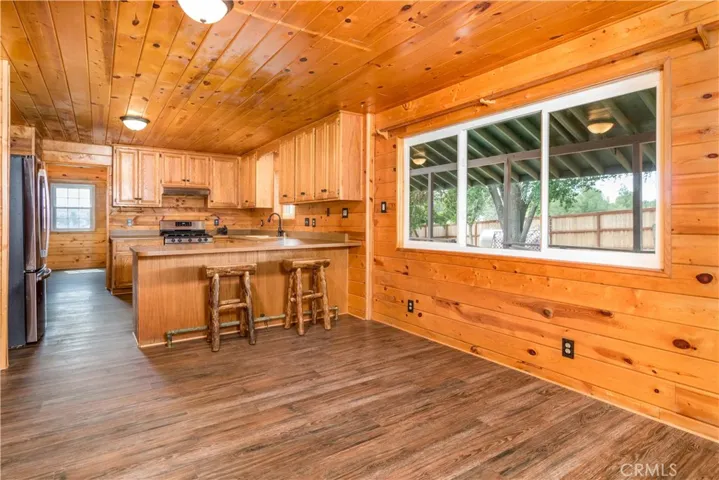 40565 Lake Riverside Drive, Aguanga, California 92536