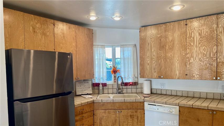 7554 Lurline Avenue, Winnetka, California 91306