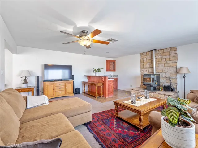 28157 Calico Drive, Barstow, California 92311