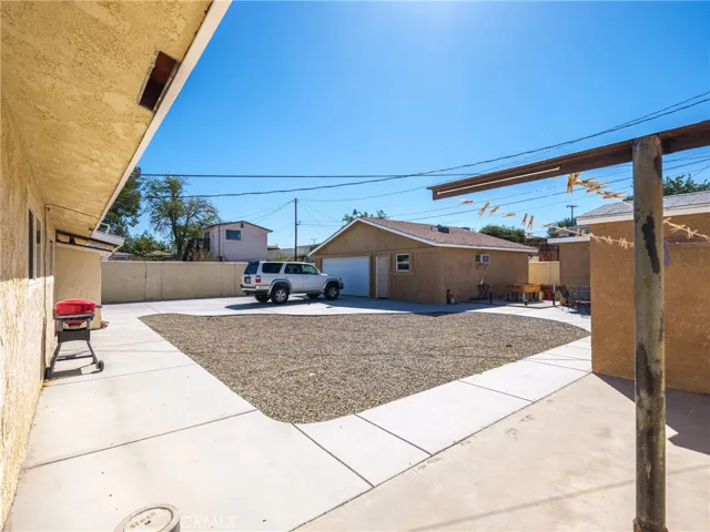 28157 Calico Drive, Barstow, California 92311