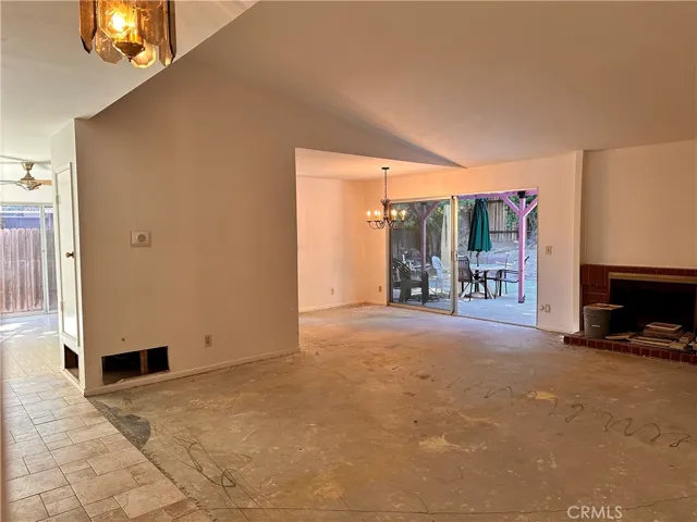 23712 Highlander Road, West Hills, California 91307