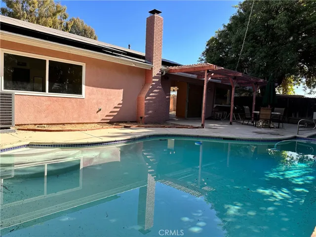 23712 Highlander Road, West Hills, California 91307