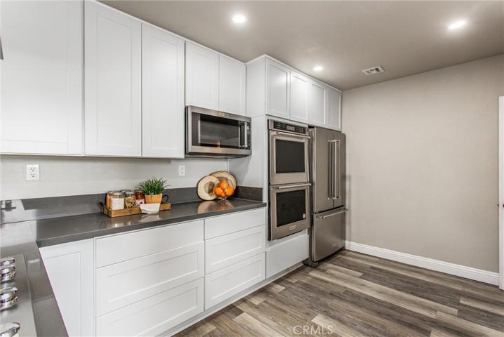 2851 Valencia Avenue, San Bernardino, California 92404