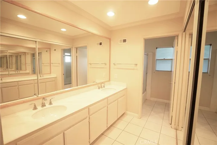 16904 Glenfold Drive, Hacienda Heights, California 91745