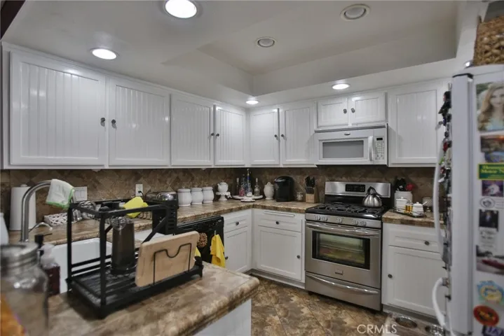 1080 Border Avenue, Corona, California 92882