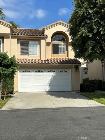 7 Almador, Irvine, California 92614