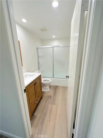 Secondary Bath