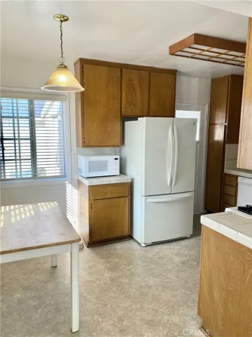 18915 Cordary Avenue, Torrance, California 90504