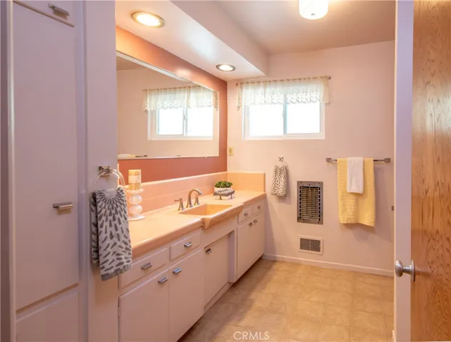 1615 Trenton Avenue, Glendale, California 91206