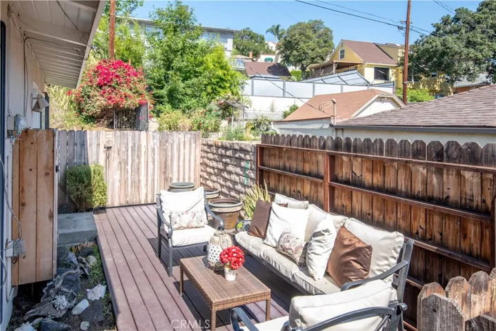 1615 Trenton Avenue, Glendale, California 91206