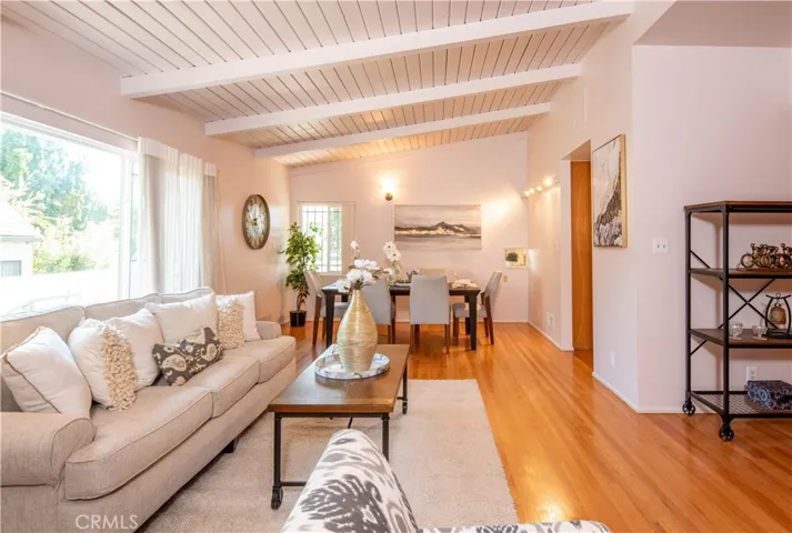 1615 Trenton Avenue, Glendale, California 91206