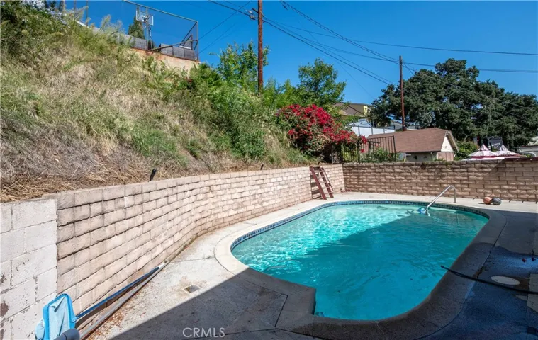 1615 Trenton Avenue, Glendale, California 91206