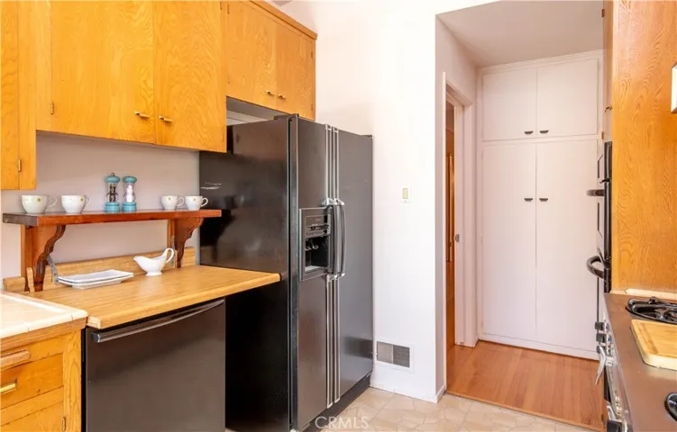 1615 Trenton Avenue, Glendale, California 91206