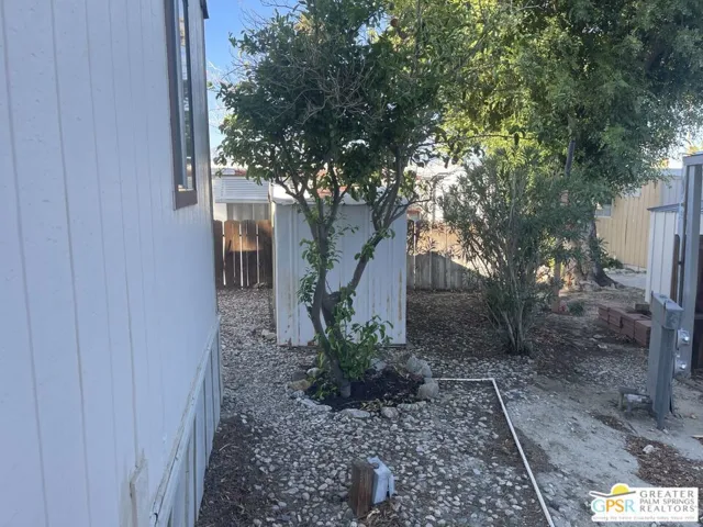 18801 Roberts Road Unit 5, Desert Hot Springs, California 92241