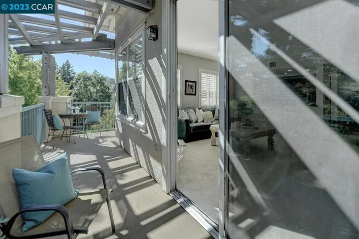 1840 Tice Creek Dr Unit 2430, Walnut Creek, California 94595