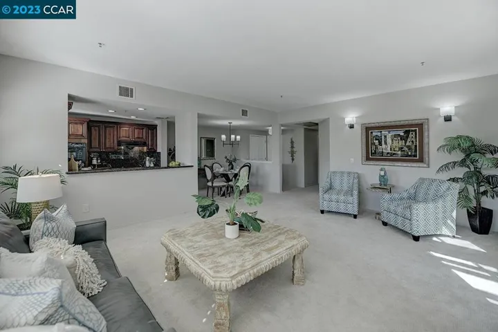 1840 Tice Creek Dr Unit 2430, Walnut Creek, California 94595