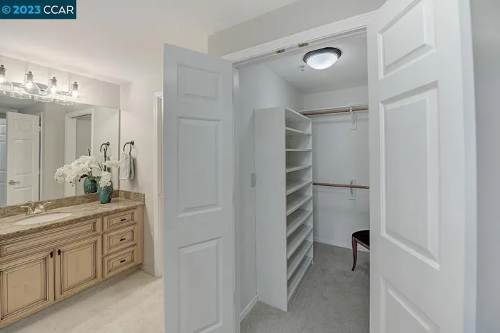 1840 Tice Creek Dr Unit 2430, Walnut Creek, California 94595