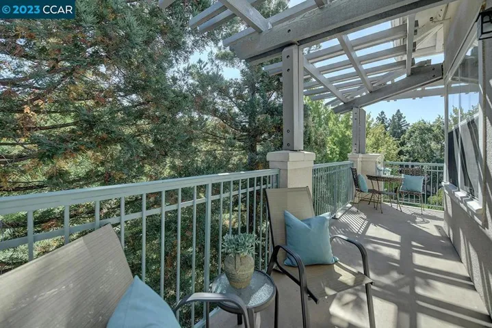 1840 Tice Creek Dr Unit 2430, Walnut Creek, California 94595
