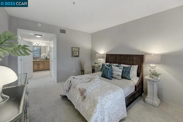 1840 Tice Creek Dr Unit 2430, Walnut Creek, California 94595