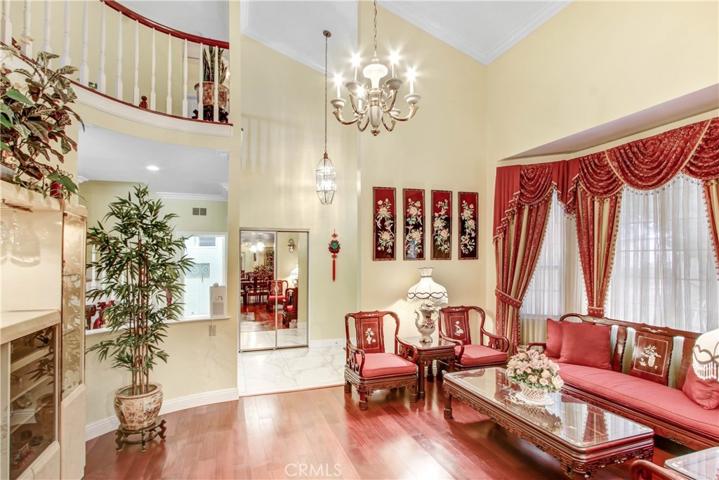 17021 Lassen Street, Northridge, California 91325